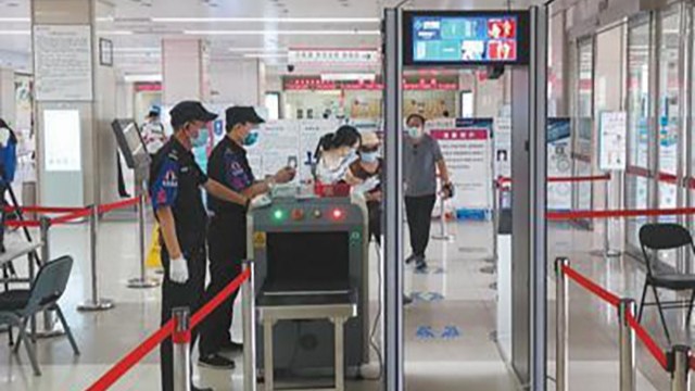 醫(yī)院安全，關(guān)乎每一個生命！金屬安檢門守護醫(yī)護人員的每一天