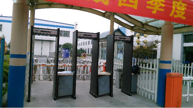 金屬防盜安檢門-免費來樣測試，節(jié)省80%安保工資支出【探天下】