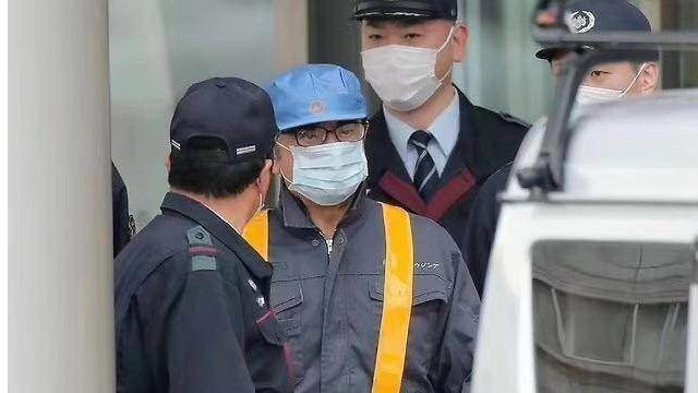 如果卡洛斯戈恩配備了防拆卸電子手環(huán),他能離開日本嗎？